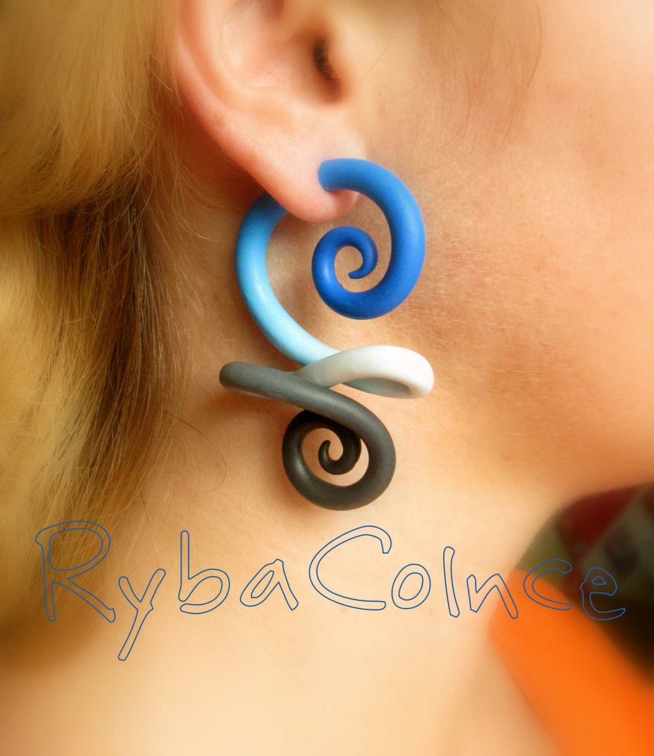 Fake ear gauge / Faux gauge/Gauge earrings / fake piercing