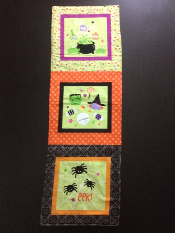 Quilted Halloween table runner 