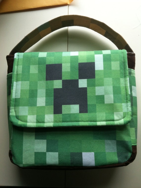 Minecraft-inspired Lunch Bag