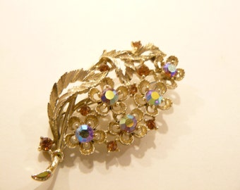 Lovely Vintage Lisner AB Rhinestone Brooch / Pin