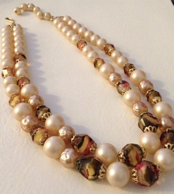 Vintage Faux Pearl and Glass Beaded Necklace