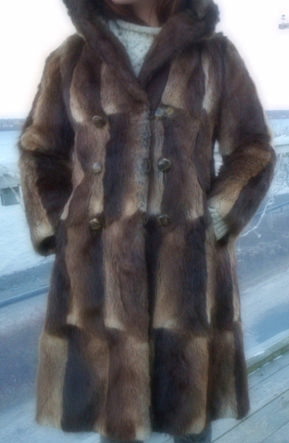MUSKRAT Musquash FUR Coat Vintage Sz SM Canada by NEWENGLANDHOME