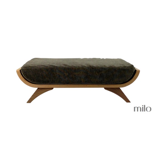 Milo pet bed by cairudesign on Etsy