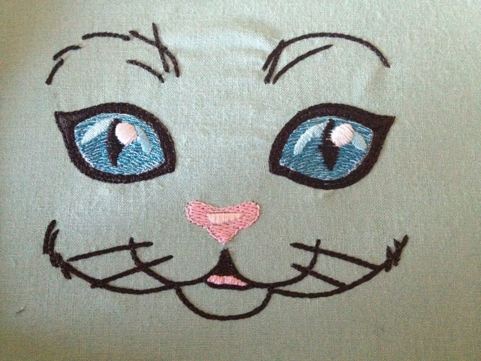 Cat Face embroidery design 4x4 hoop size
