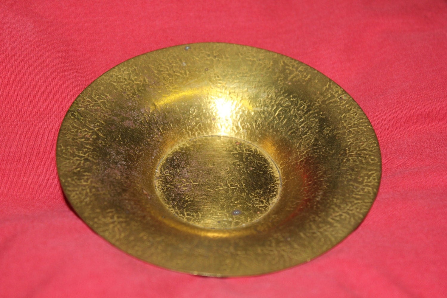 Small round brass dish Asian makers mark on back item 1013