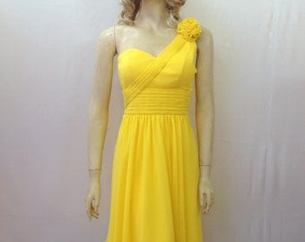 Nifty Shifty Dress - Yellow Magnolia