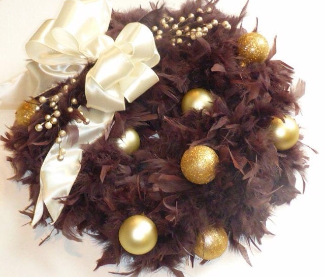 Christmas wreath in Cream and Chocolate -Feather wreath - Holiday Decor