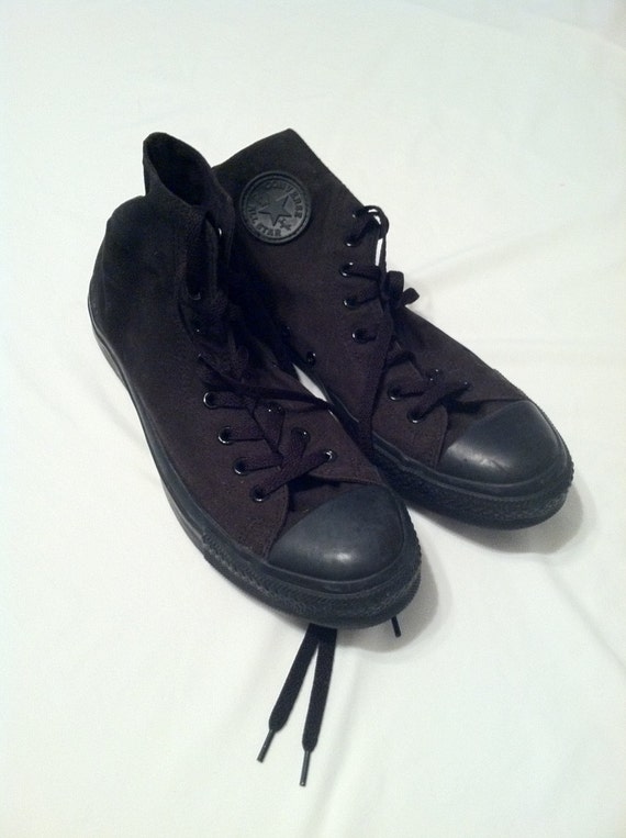 Converse ViNtaGe Solid Black Hi Tops Mens Size 10 by VintyThreads