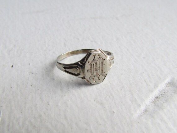 Antique Signet Ring / 10k White Gold M Initial