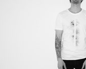 DAN006 - Mann T-Shirt Gr. S-XL Farbe weiss Motiv schwarz Rundhals 100% Baumwolle