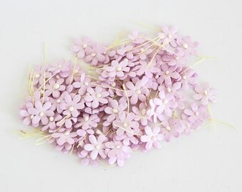 100 pcs - Soft lilac mulberry paper tiny daisy flowers