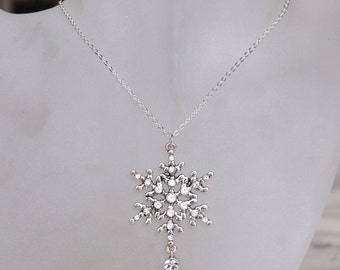 Snowflake Necklace , Swarovski Snowflake Pendant , Silver Snowflake ...