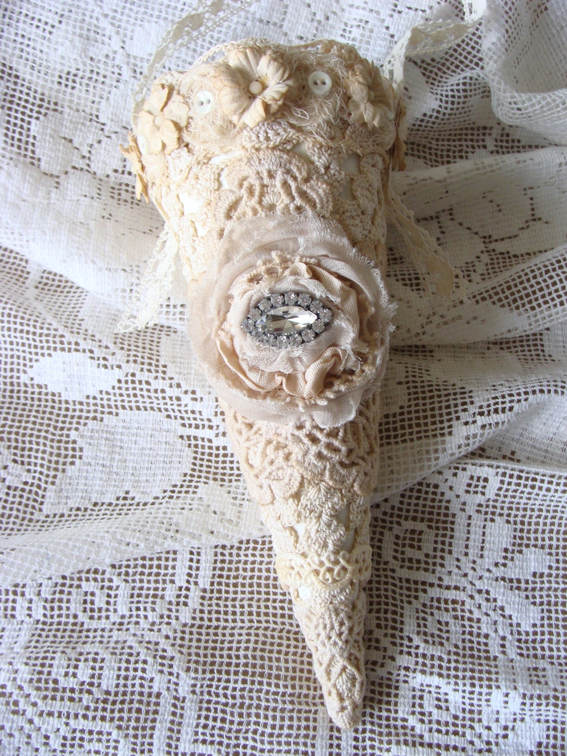 Vintage Lace Cone Victorian Tussie Mussie Wedding Cone Easter