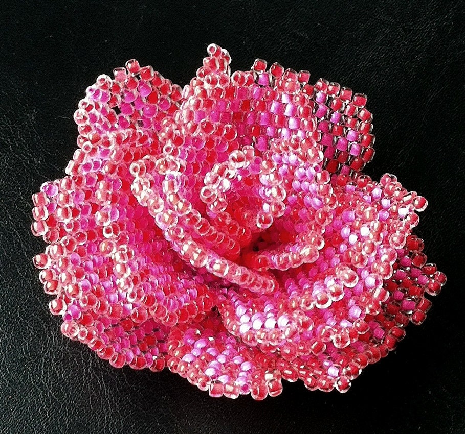 pattern-with-photos-for-peyote-beaded-rose-how-to-bead-a