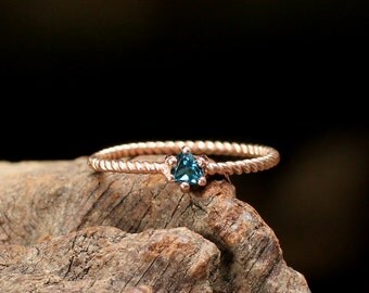 Purple spinal rose gold texture ring. by MetalStudioThailand