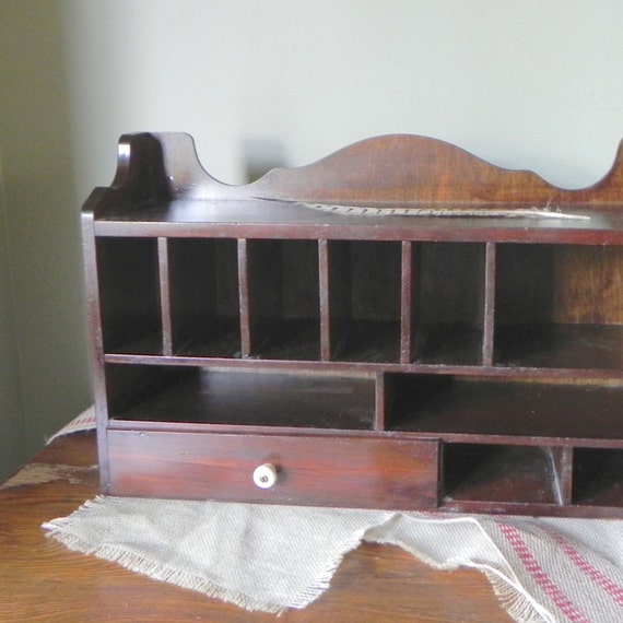 Vintage pigeon hole mail sort desk organizer with 10 cubbies