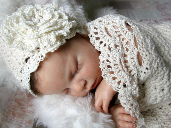 Seaside Cottage Baby Cocoon / Snuggle Sack and Hat Newborn in