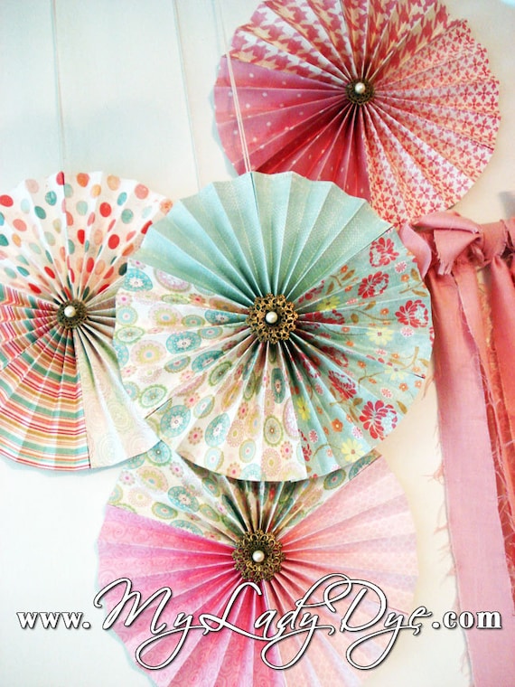 Fanned Paper Wall Decoration - Wall Decoration Pictures Wall Decoration