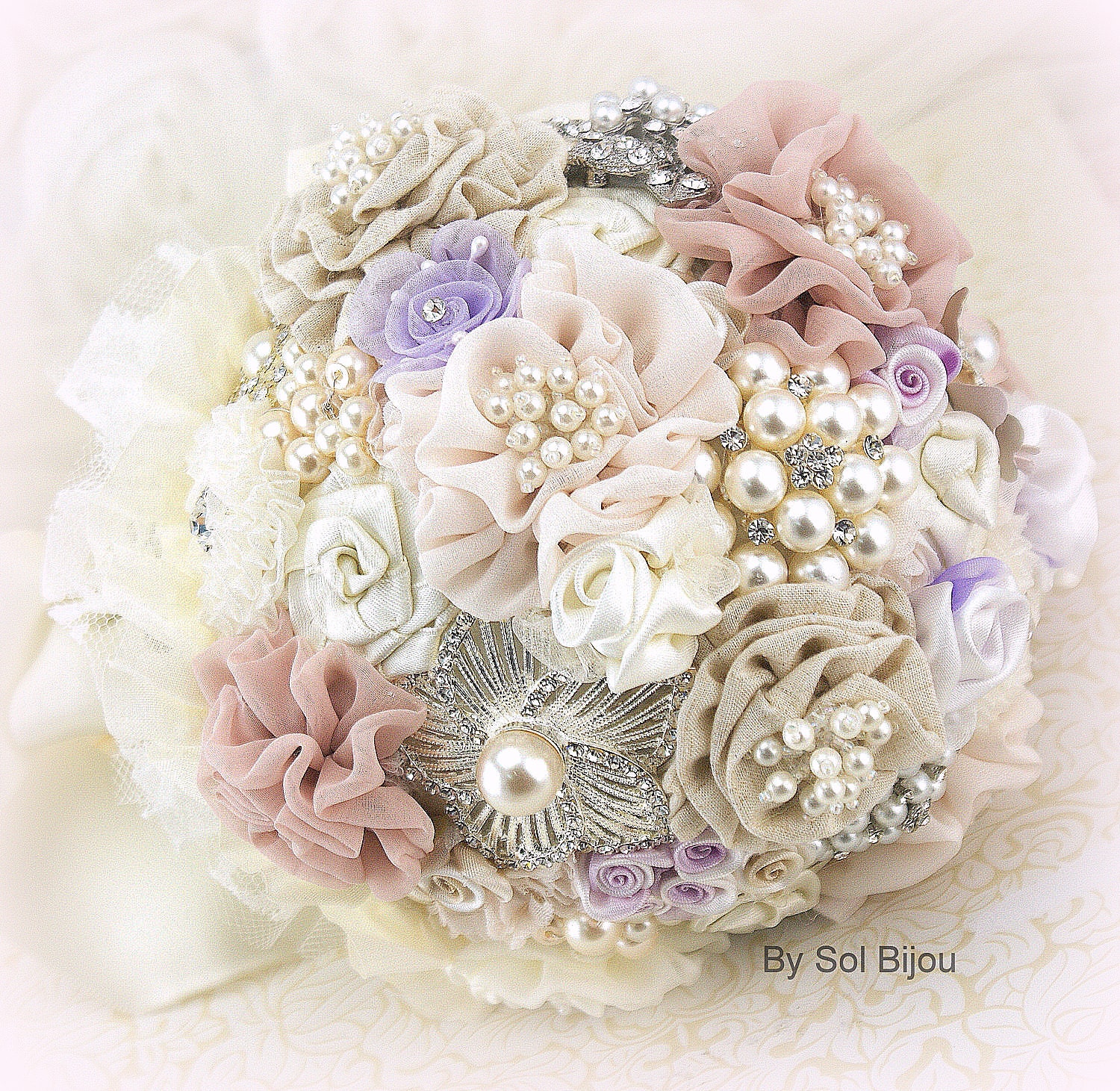 Brooch Bouquet Chic Glam in Ivory, Lilac and Blush with Linen, Lace and Pearls