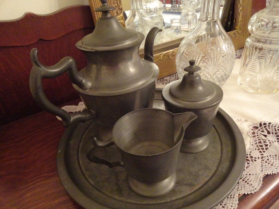 Vintage ford teapot #3