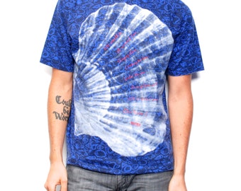 vintage MEN'S CALIFORNIA blue seashell surfer skater 90s acid wash style t-shirt top