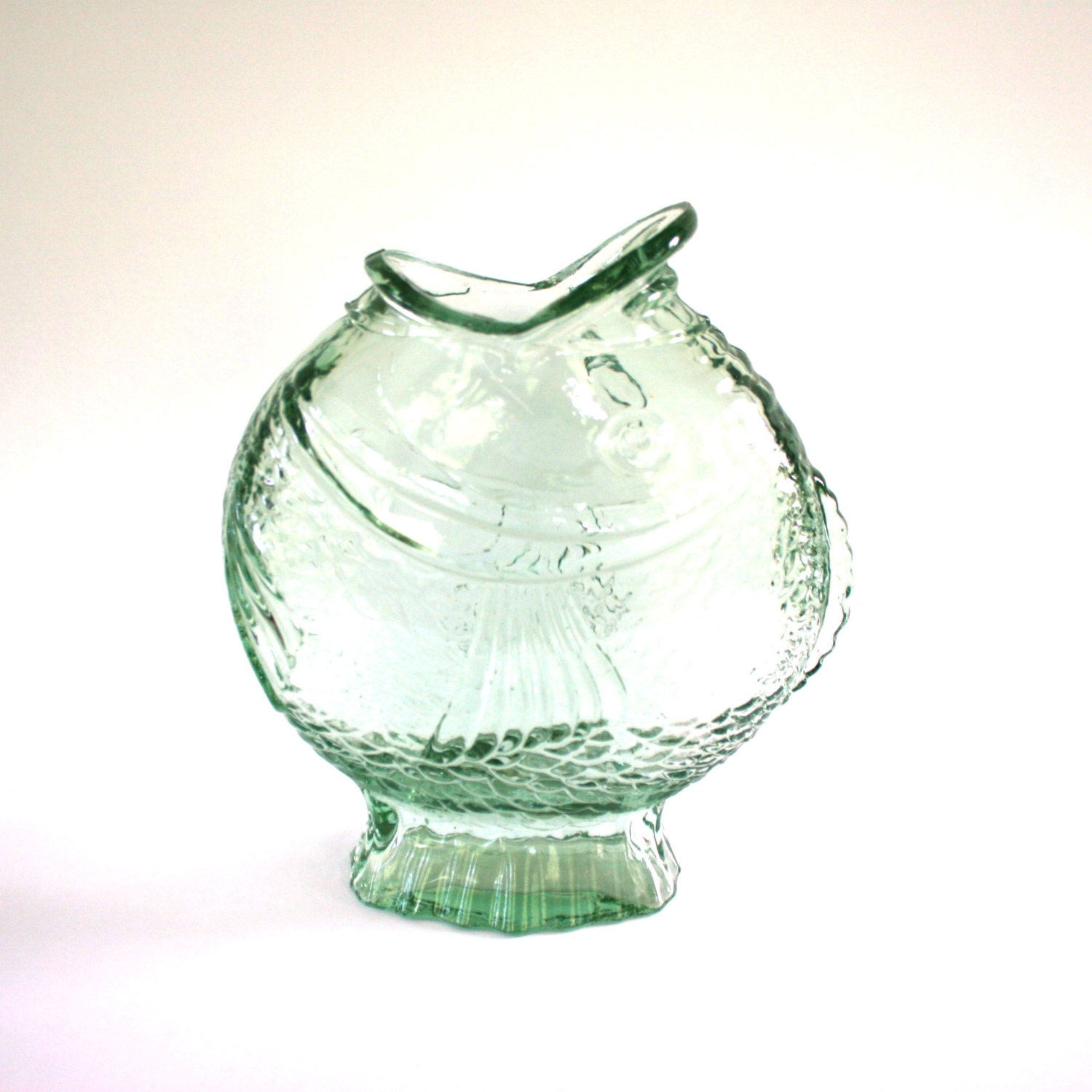 Vintage Glass Fish Vase. Fish Bowl. Mouth. Figurine. Nautical