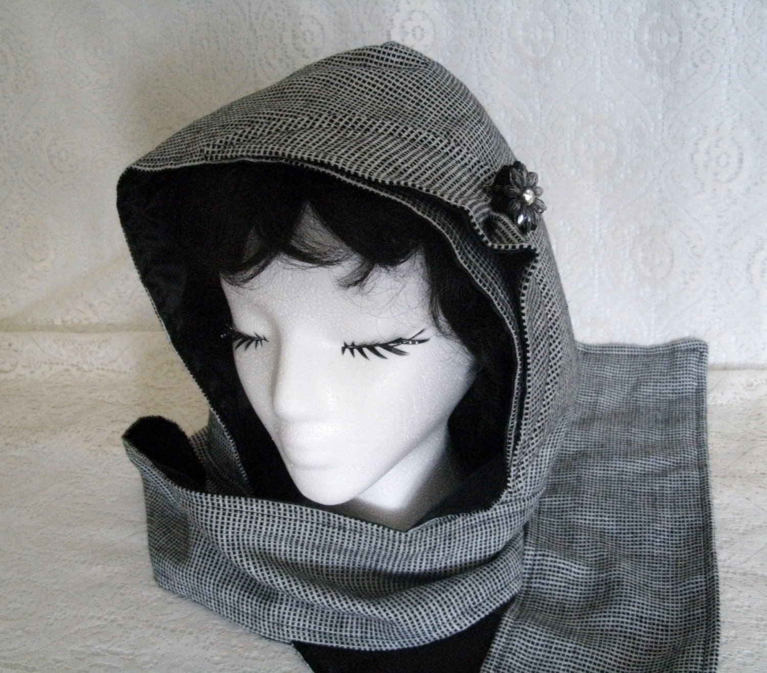 Womens hooded scarf