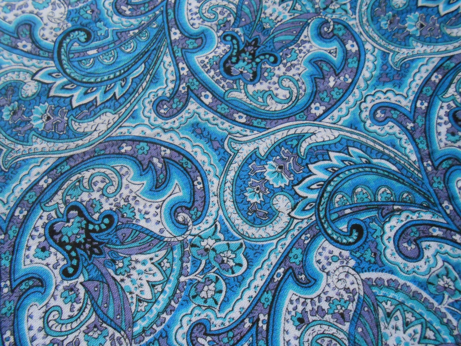 Vintage Quilting Fabric Cotton 36 inch wide Blue Aqua Paisley