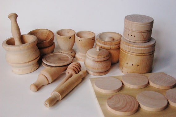 Toddler Gift- Natural Wooden Toy Set - Waldorf Wood Toys- Wooden Dishes - Pretend Play Kitchen Set - Montessori Toys