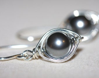 Sterling silver pearl earrings
