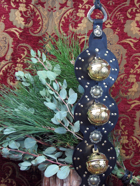 Sleigh Bell Door Decoration
