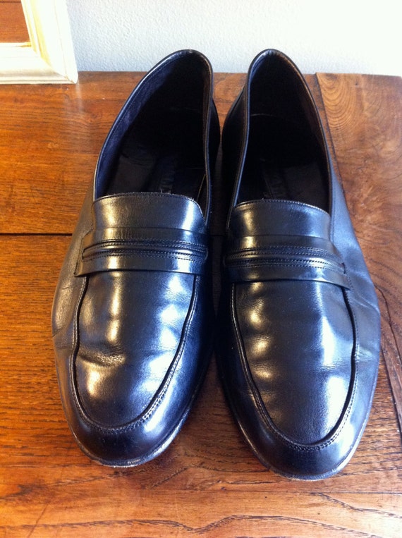 Bally Mens Vintage Loafers Black Soft Leather