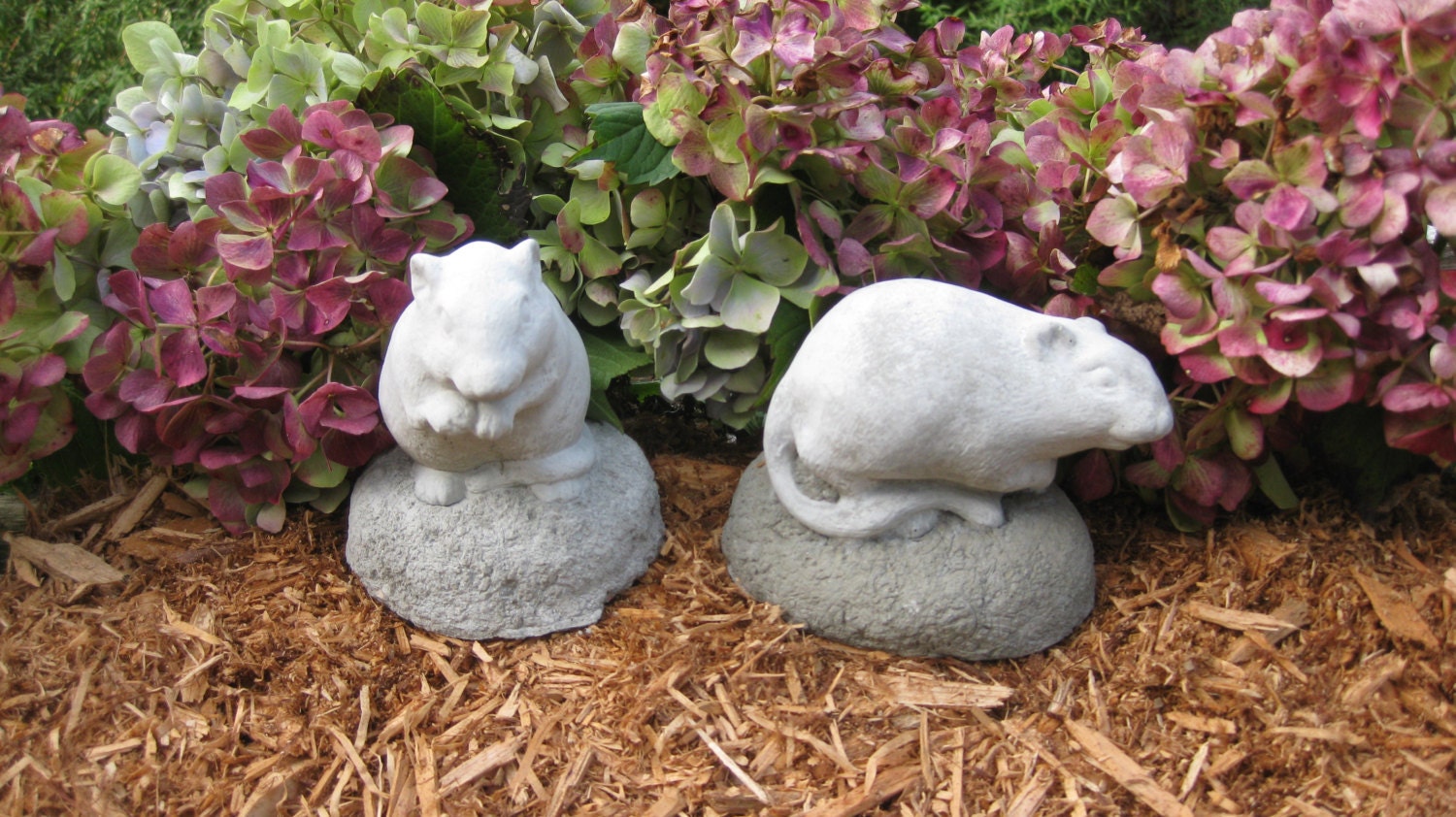 Concrete Gerbil Statues for Home or Garden S/2