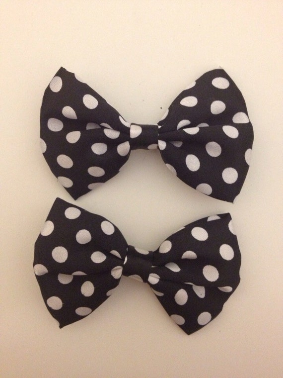 Black and White Polka Dot hair bows by fotobooth on Etsy