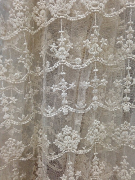 Ivory Lace Fabric Retro Embroidered Lace Fabric Scalloped