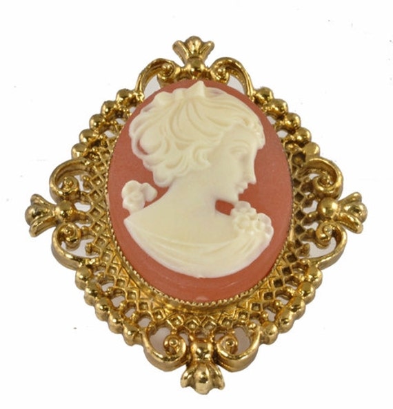 Vintage Avon Jewelry Cameo Brooch For Solid Perfume Or