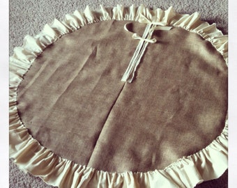60" Burlap Tree Skirt with Muslin Ruffle