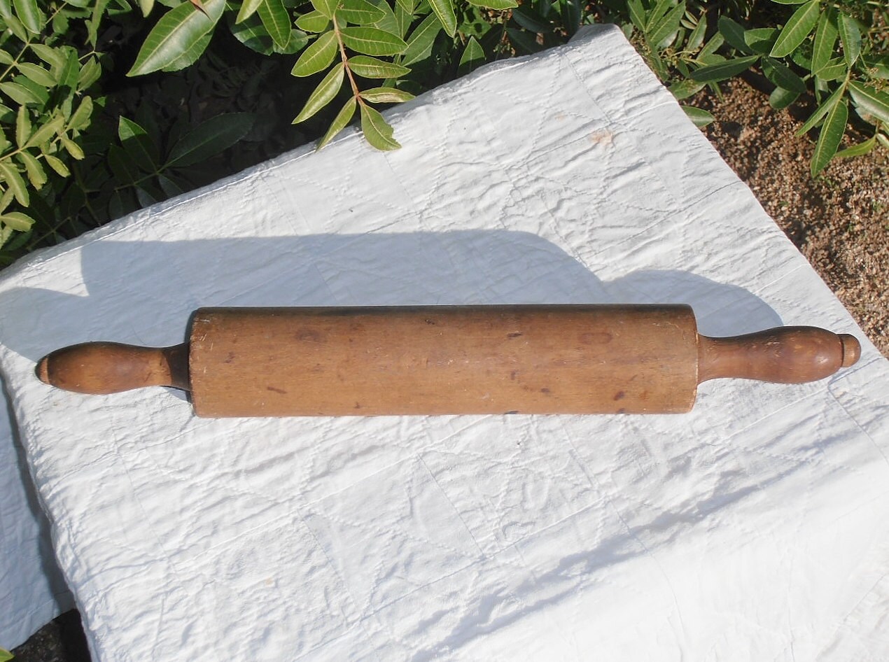 Antique Vintage Primitive Rolling Pin