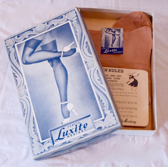 Vintage 1940s WW2 era Luxite Seamed Stockings in Box