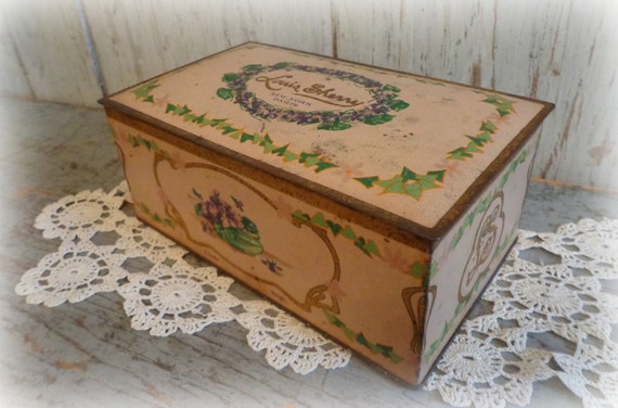 1930&#39;s candy tin box / louis sherry chocolates by AntiqueShopGirl