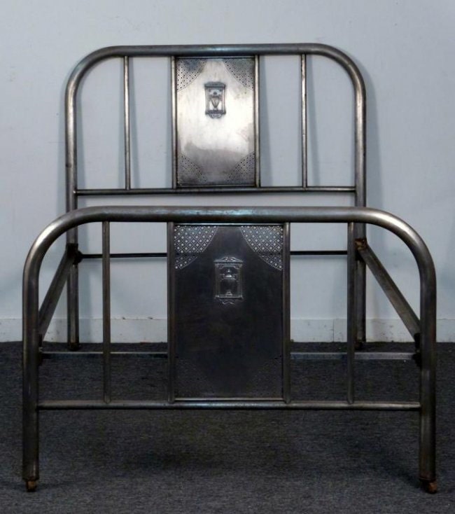 Vintage Art Deco Metal Bed