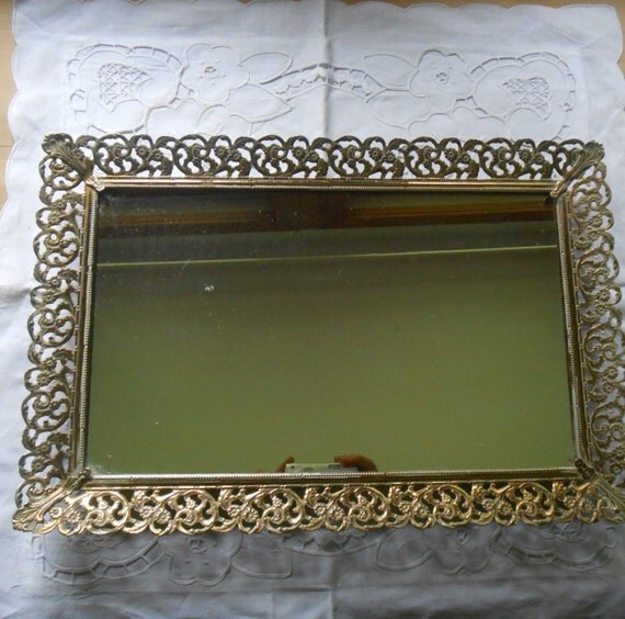 Vintage Dresser Mirror Vanity Tray with by RememberingDiane