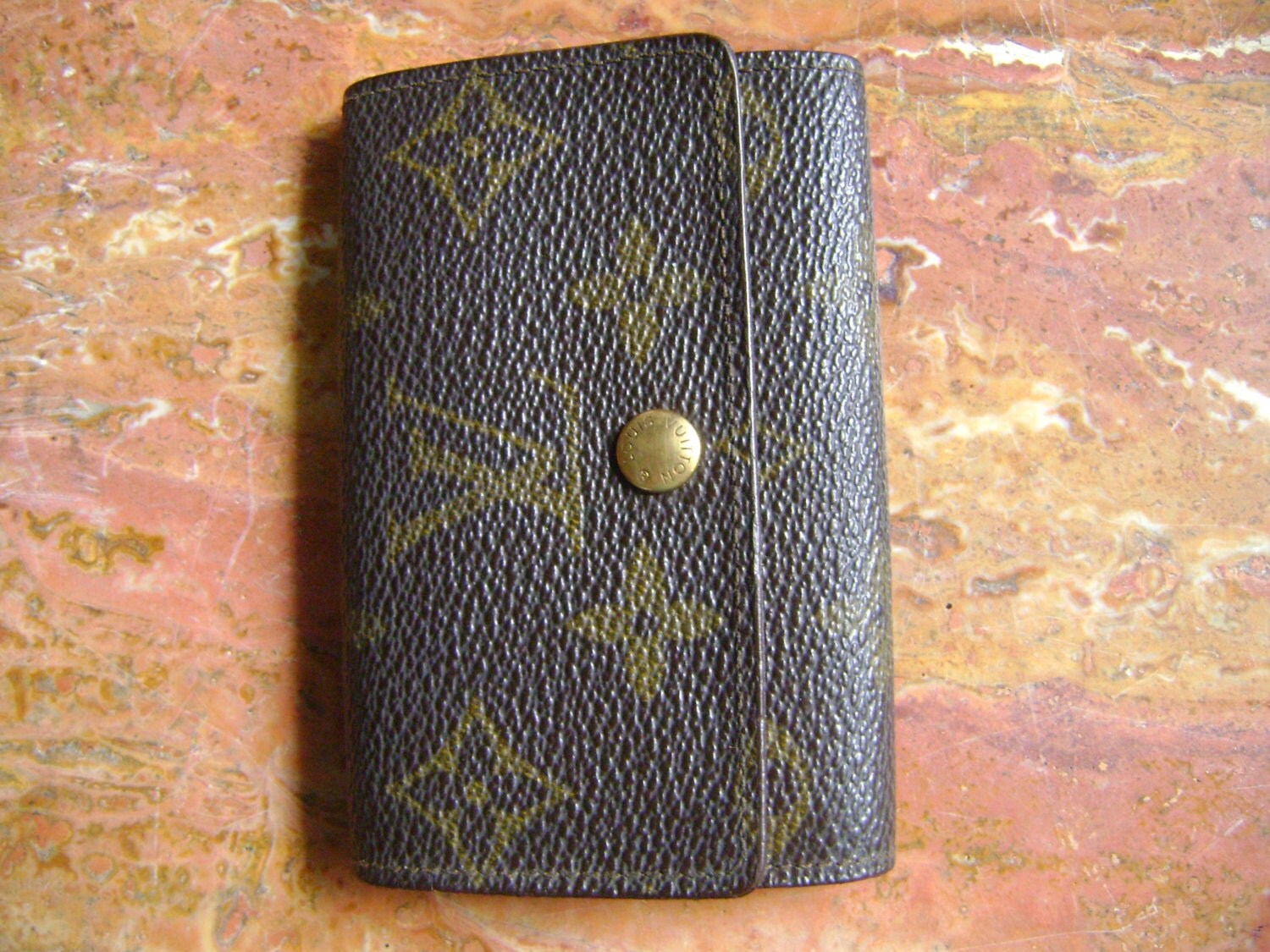 Authentic Louis Vuitton Monogram 6 Key Holder Wallet MI0953