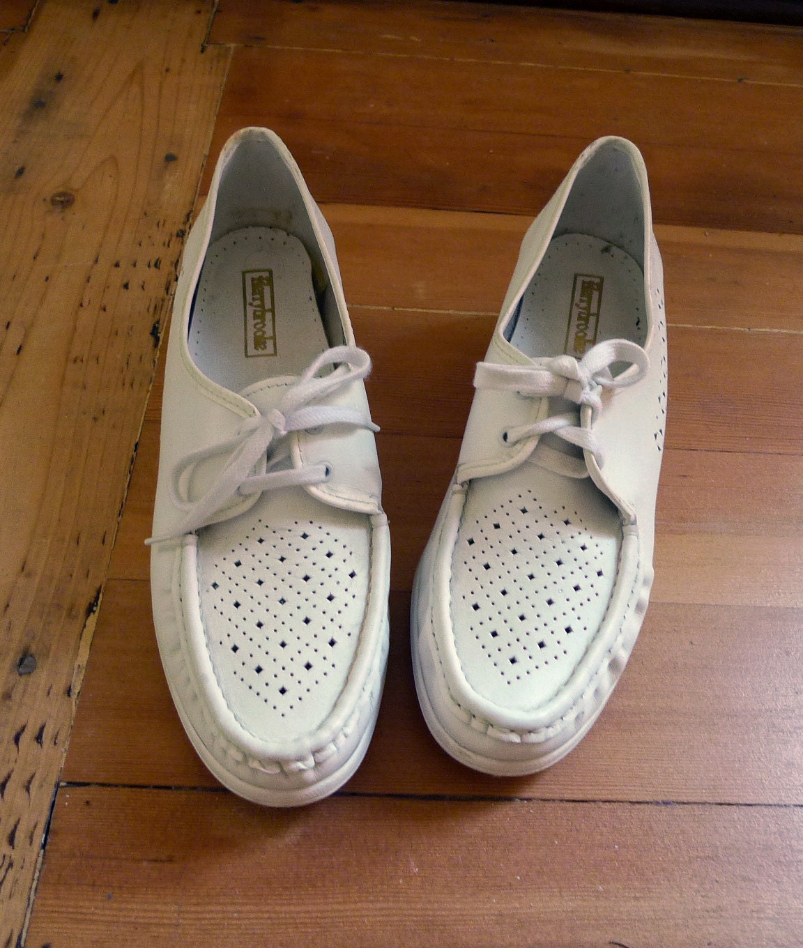 Vintage Loafer Oxford White Nursing Shoes Leather Upper with