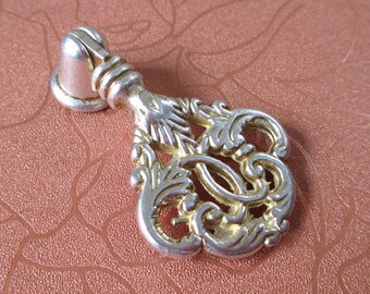 Shabby Chic Dresser Drawer Pulls Knobs Handles Antique Silver / Vintage Style Cabinet Handle Pull Knob Hardware French Country Furniture 105