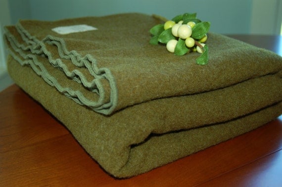 WWII Wool Army Medical Blanket Heavy Wool by CobblestonesVintage