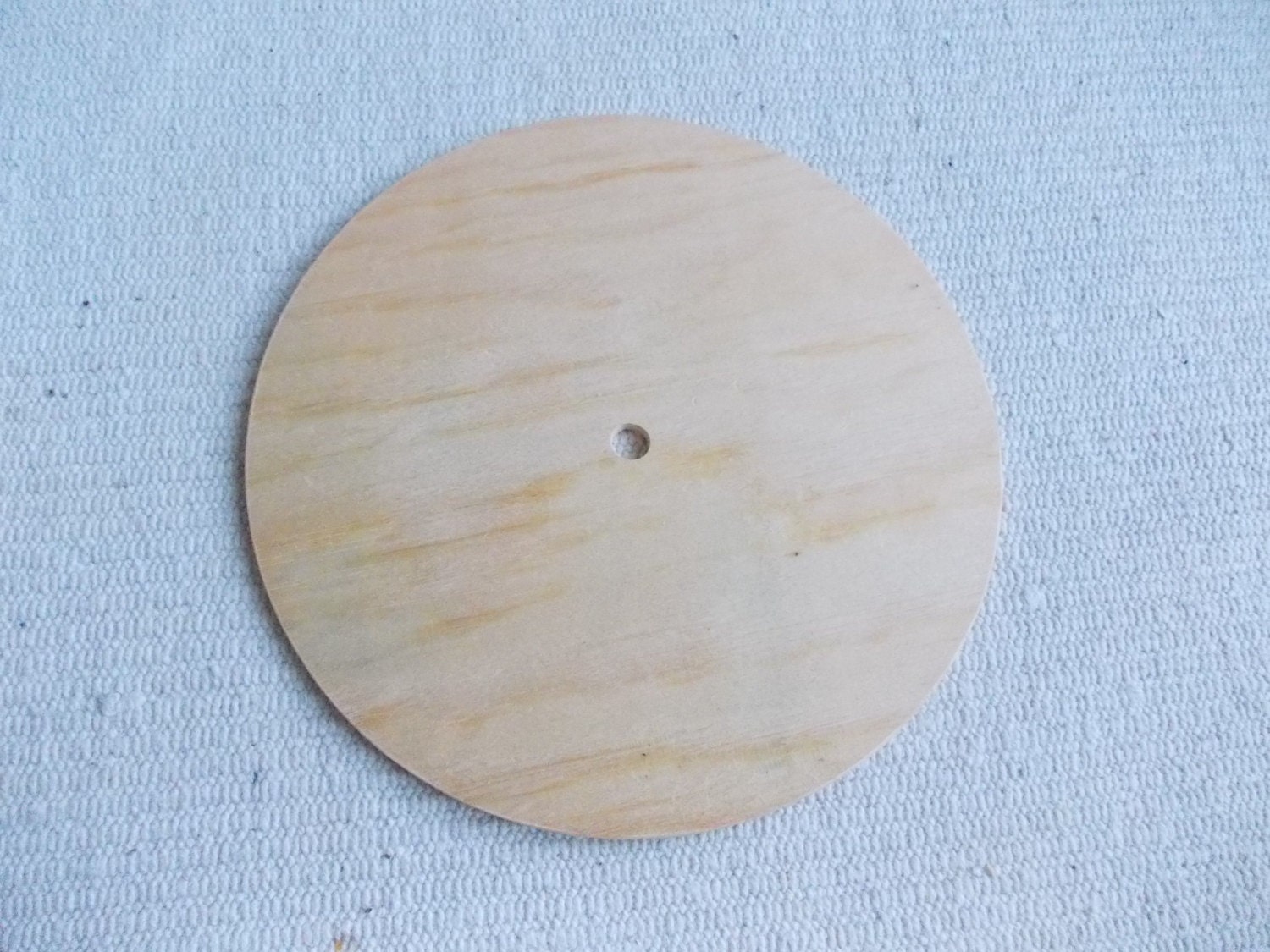 NEW Unfinished 18 cm round wood clock base by MagicWoodenJewel