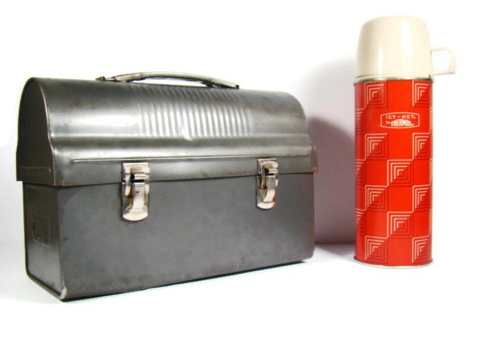 Vintage Metal Lunch Pail with Thermos Bottle 1960's by InUseAgain