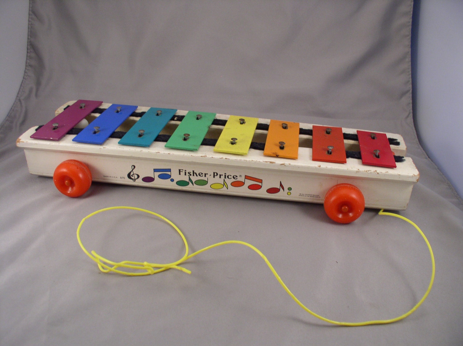 fisher price pull a tune 870