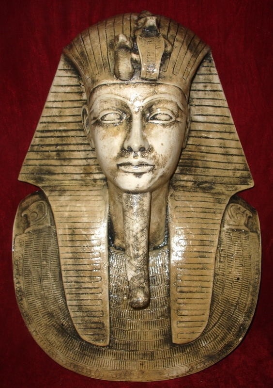 large-king-tut-mask-reproduction-ancient-egyptian-art